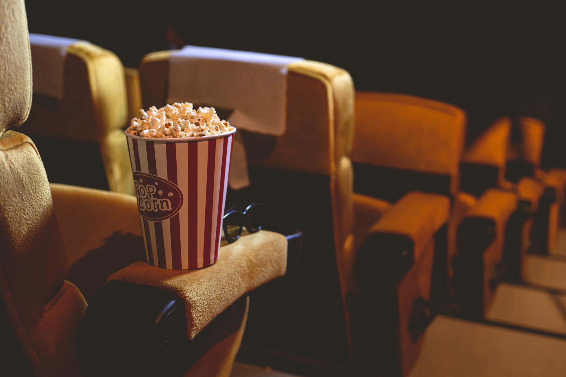 Objet inanimé dans un champ large, sans mise au point directive